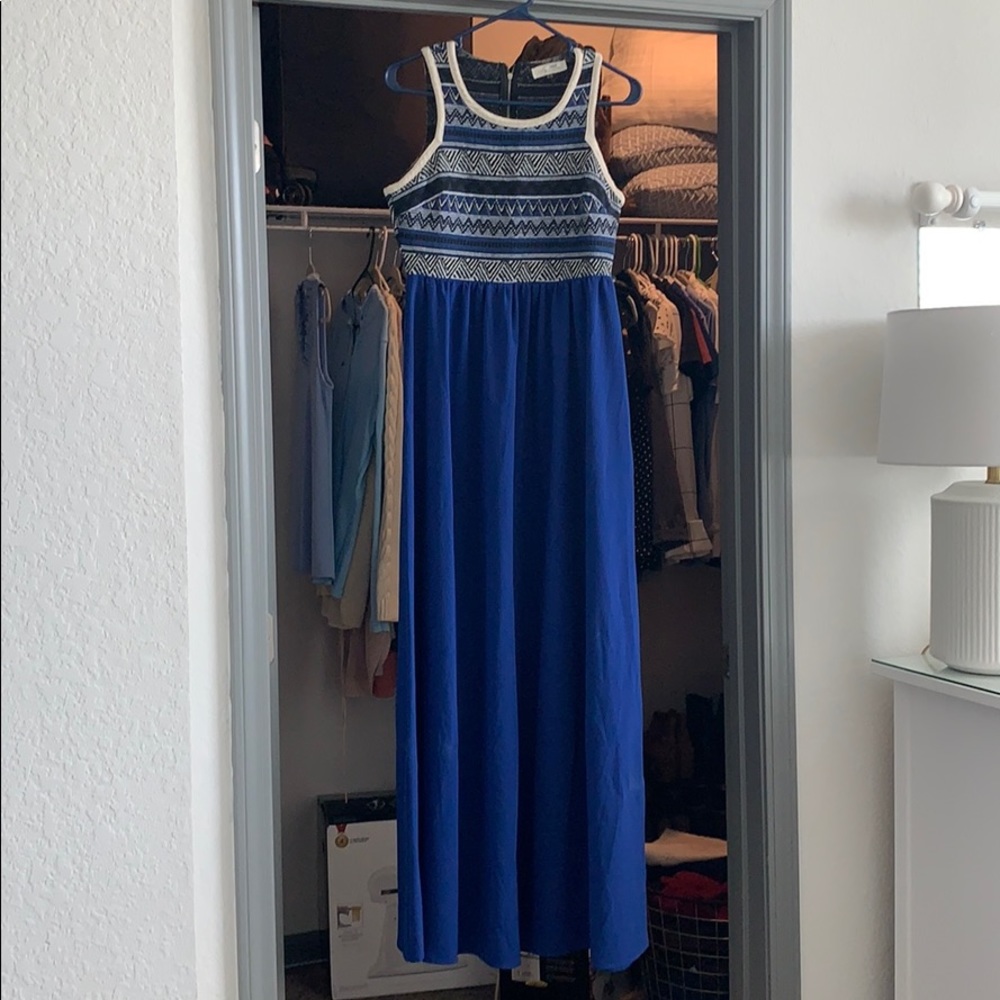 Gown